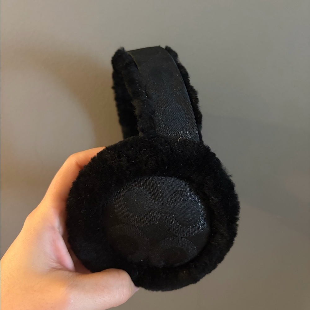 Authentic Coach genuine lama shearling‎ earmuffs